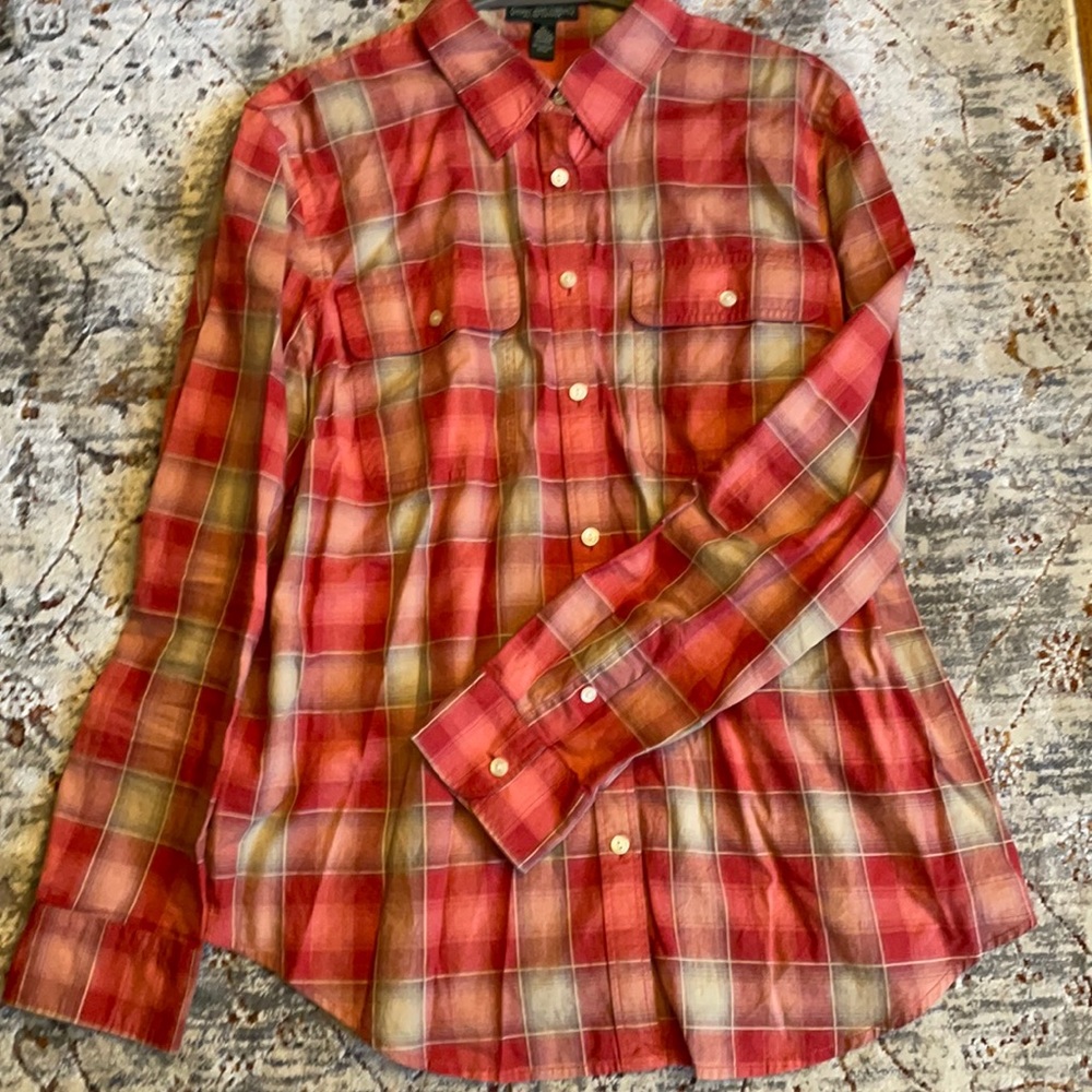 Nice button shirt by Ralph Lauren jeans